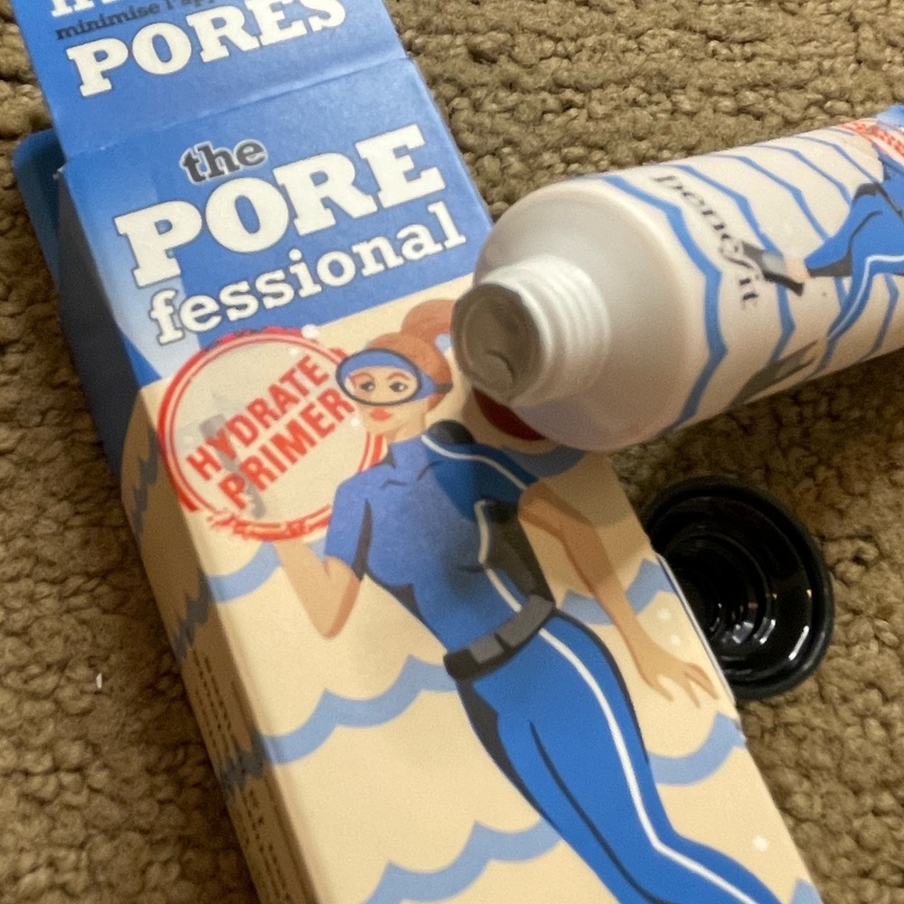 Benefit Cosmetics Pore the porefessional lite primer water based full size